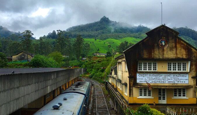 A train station in Sri Lanka that looks out at the mountains